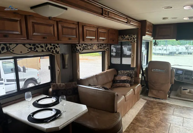 2013 Tiffin Allegro Open Road Motorcoach photo 91